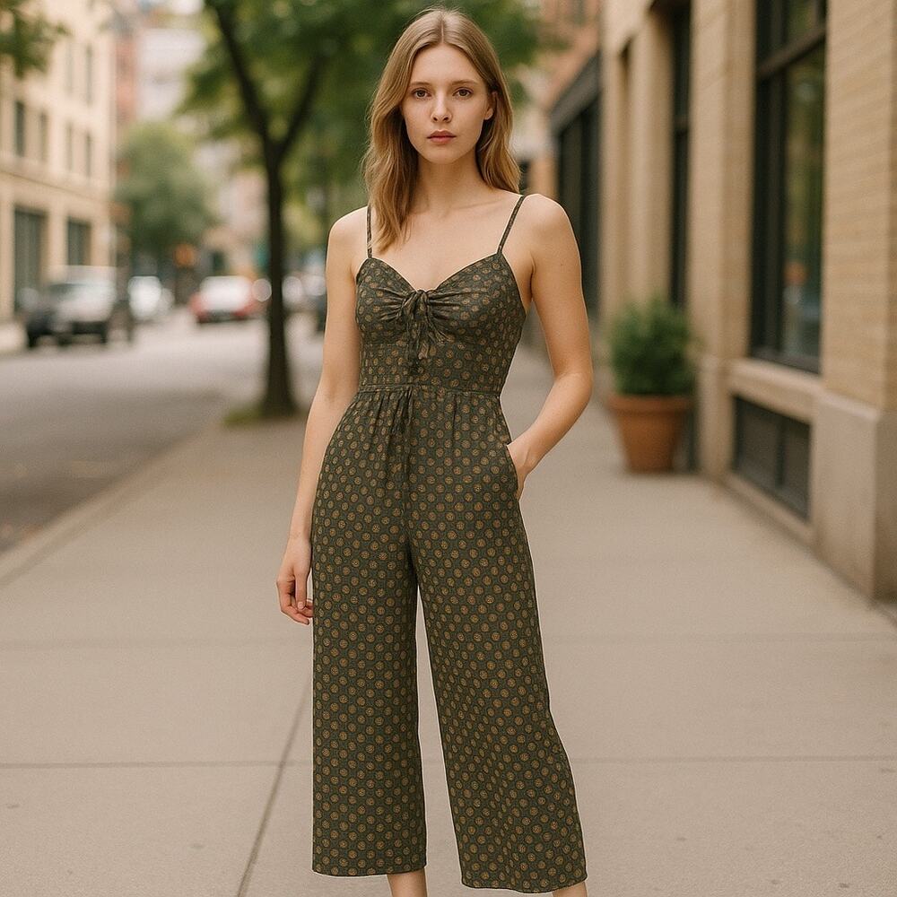 Women’s Rayon Cropped front Tie Jumpsuit M Green